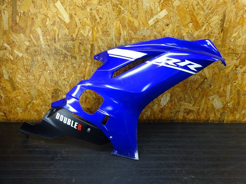 【250505】◆ サイドカウル右 サイドカバー サイドアンダー ロアカウル 削れ/割れ/色塗り有 ※検：YZF-R6 | 中古バイクパーツ通販・買取　ジャンクヤード鳥取　JunkYard