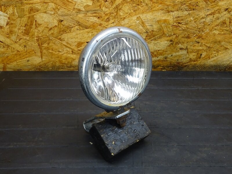 【250501】SR400(1JR-283)■ 社外ヘッドライト ベーツライト 錆有 ※検索：SR500 1JN 2J2 2H6 | 中古バイクパーツ通販・買取　ジャンクヤード鳥取　JunkYard