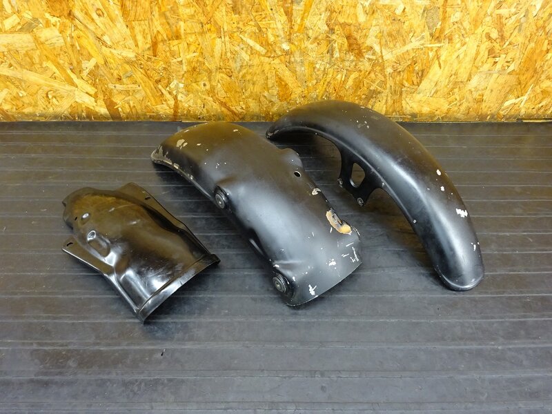 【250702】SR400(1JR-304)◇ フェンダー前後セット フロントフェンダー リアフェンダー インナー 色塗り 錆 凹み有 【検:SR500 1JN 2J2 2H6 | 中古バイクパーツ通販・買取　ジャンクヤード鳥取　JunkYard