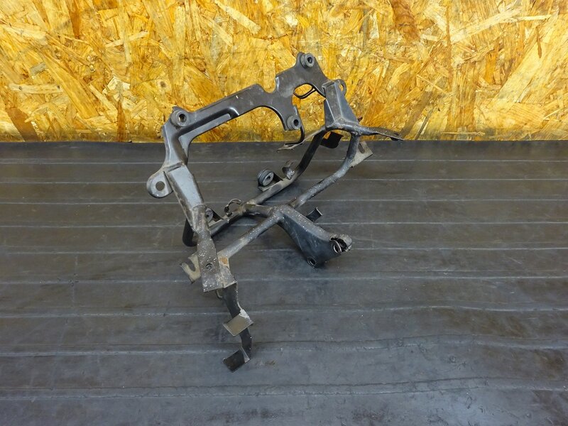 【250705】ゼルビス(MC25-1004)◇ アッパーカウルステー メーターステー 曲がり有 【XELVIS VT250FN | 中古バイクパーツ通販・買取　ジャンクヤード鳥取　JunkYard