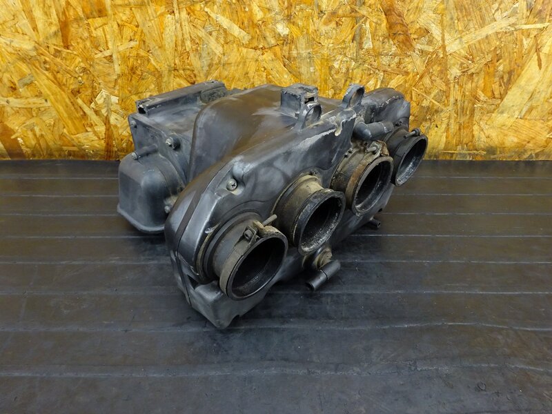 【250722】◇ XJR1300(RP03J) エアクリーナーボックス エアクリボックス エアクリ | 中古バイクパーツ通販・買取　ジャンクヤード鳥取　JunkYard