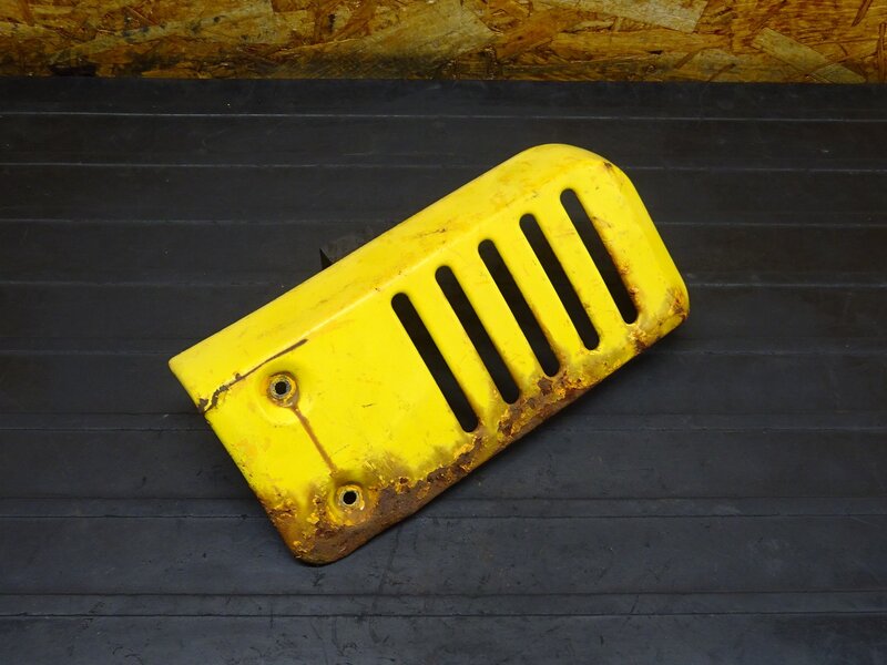 【251215】モトラ(AD05-1002)◆ マフラーガード ヒートガード サイレンサーガード 錆/割れ有 【CT50J | 中古バイクパーツ通販・買取　ジャンクヤード鳥取　JunkYard