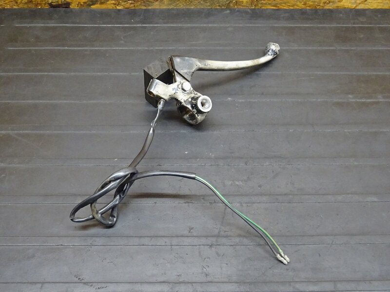 【251215】モトラ(AD05-1002)◆ クラッチレバー クラッチレバーホルダー 被覆破れ/硬化有 【CT50J | 中古バイクパーツ通販・買取　ジャンクヤード鳥取　JunkYard