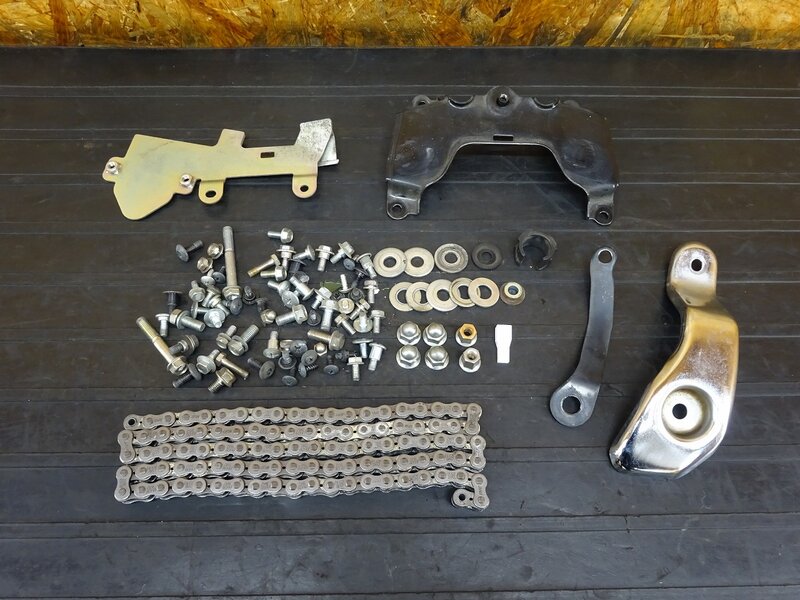 【260105】クロスカブ110(JA45-1003)◇ ボルトセット ステー スイングアームカバー チェーン 102L | 中古バイクパーツ通販・買取　ジャンクヤード鳥取　JunkYard