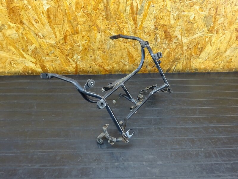 【260112】FZR250R(3LN-281)◇ アッパーカウルステー ヘッドライトステー 曲がり有 | 中古バイクパーツ通販・買取　ジャンクヤード鳥取　JunkYard