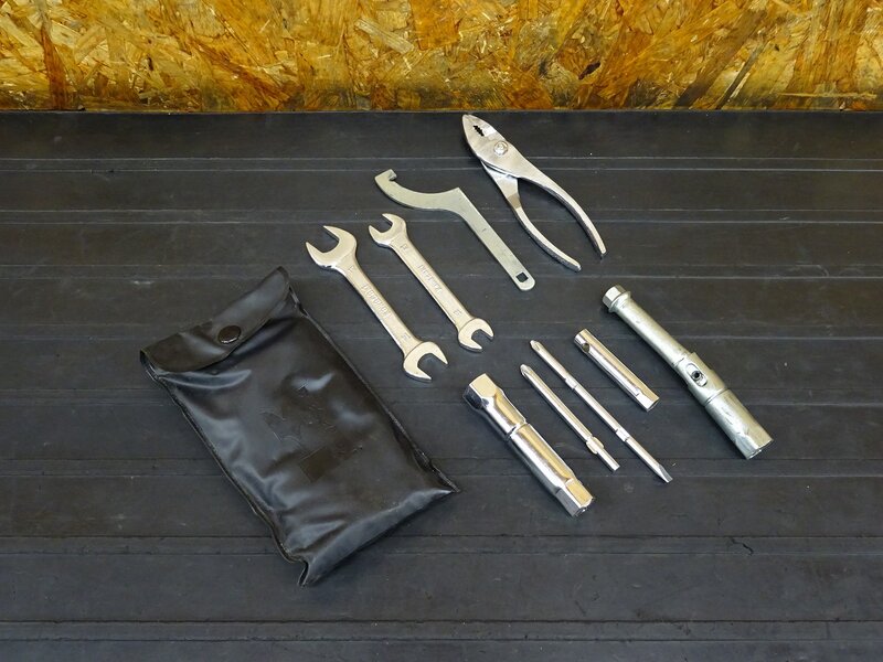 【260305】ZRX1100(ZRT10C-016)◇ 車載工具 車載ツール 【検:ZRX1200 | 中古バイクパーツ通販・買取　ジャンクヤード鳥取　JunkYard