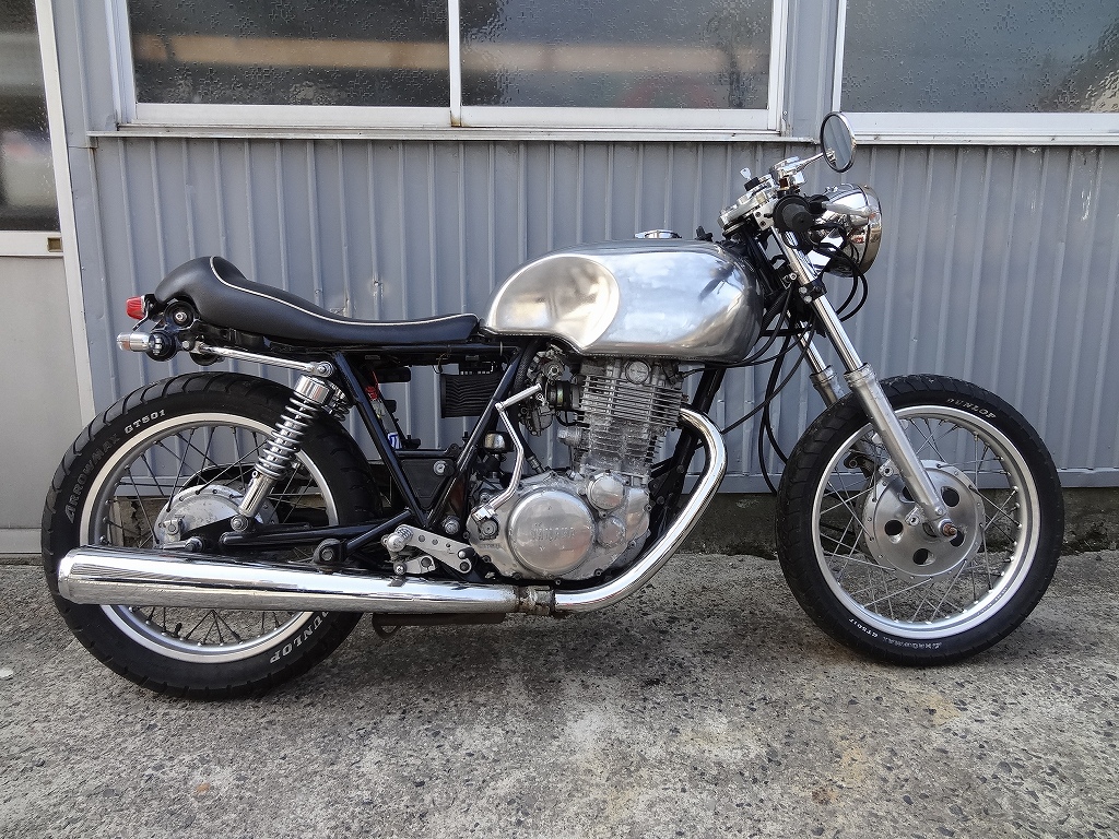 YAMAHA SR400用 BSAアルミタンク-