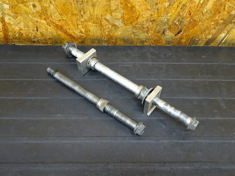 【250621】XJR400(4HM-010)◇ アクスルシャフト前後セット フロント/リア チェーンアジャスター 【XJR400R RH02J | 中古バイクパーツ通販・買取　ジャンクヤード鳥取　JunkYard