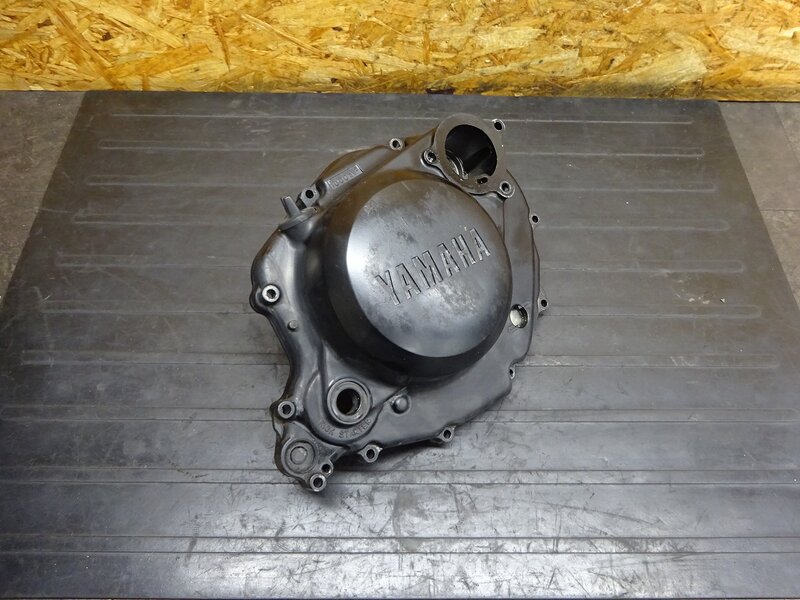 【250732】TW200(DG07J-017)◆ クラッチカバー エンジンカバー右 ※エンジンパーツ 【2JL TW225 DG09J | 中古バイクパーツ通販・買取　ジャンクヤード鳥取　JunkYard