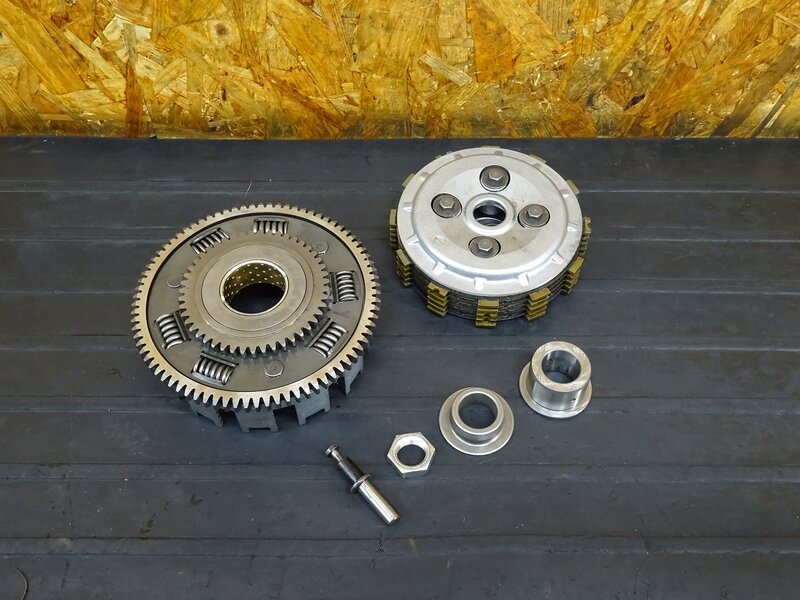 【250804】ZXR250(ZX250C-015)◇ クラッチ クラッチハウジング ※エンジンパーツ【検:バリオス ZX250 | 中古バイクパーツ通販・買取　ジャンクヤード鳥取　JunkYard
