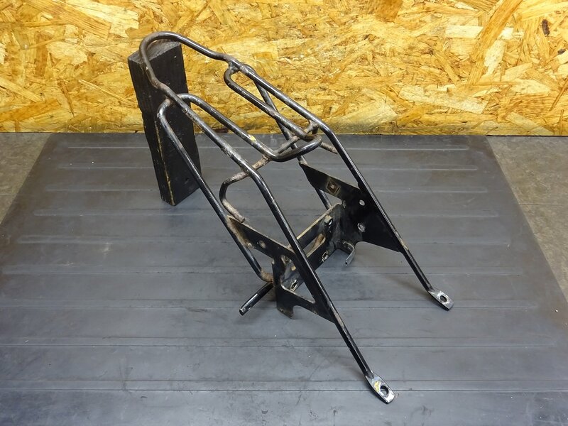 【251034】バイト(AF59-1001)◆ リアキャリア 荷台 錆有 【検索：AF55 AF56 AF57 AF58 | 中古バイクパーツ通販・買取　ジャンクヤード鳥取　JunkYard
