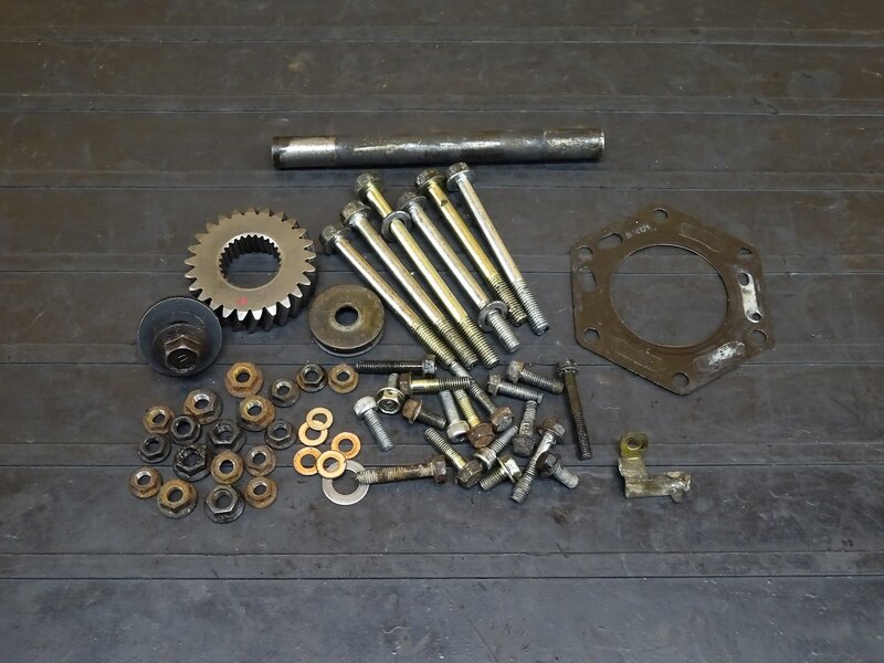 【251106】NSR250R◇ エンジンボルトセット クランクケースボルト ※エンジンパーツ MC16E-1037190外し【検索:MC18 88 | 中古バイクパーツ通販・買取　ジャンクヤード鳥取　JunkYard