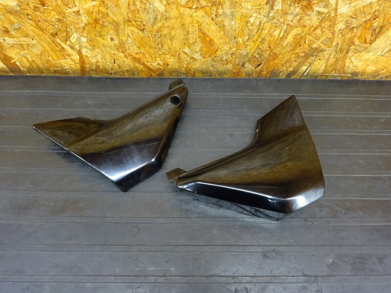 【251120】ZRX400(ZR400E-006)◇ サイドカバー左右セット サイドカウル 割れ/傷有 【前期 ZRX-2 ZRX-Ⅱ | 中古バイクパーツ通販・買取　ジャンクヤード鳥取　JunkYard