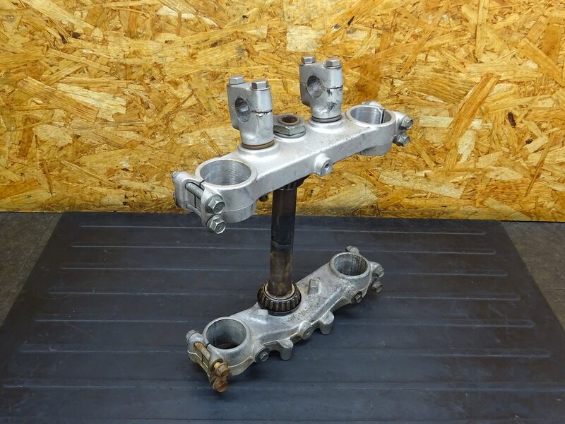 【251118】KDX200SR(DX200G-004)◆ ステム アンダーブラケット トップブリッジ ハンドルポスト 【検索:125 220 250 | 中古バイクパーツ通販・買取　ジャンクヤード鳥取　JunkYard