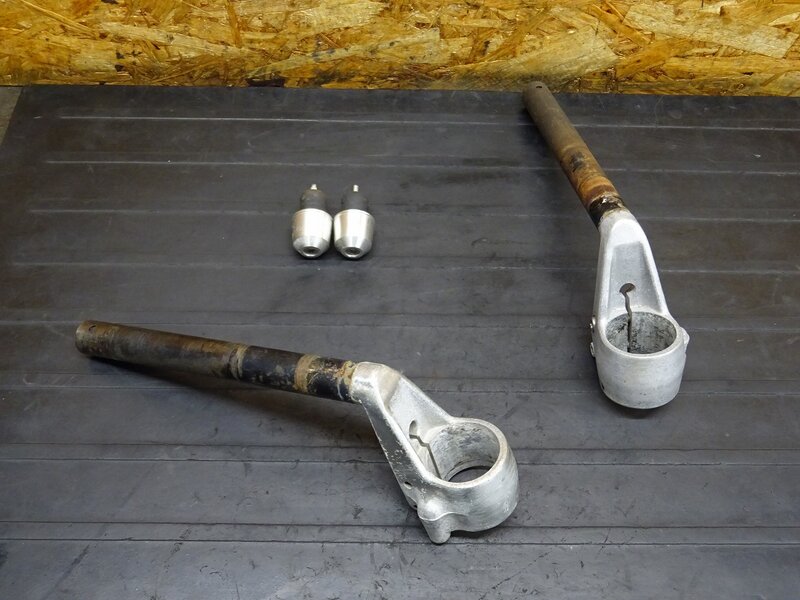 【251213】ブロス400(NC25-1100)◆ ハンドル セパレートハンドル セパハン Φ41mm 【BROS ブロス650 | 中古バイクパーツ通販・買取　ジャンクヤード鳥取　JunkYard