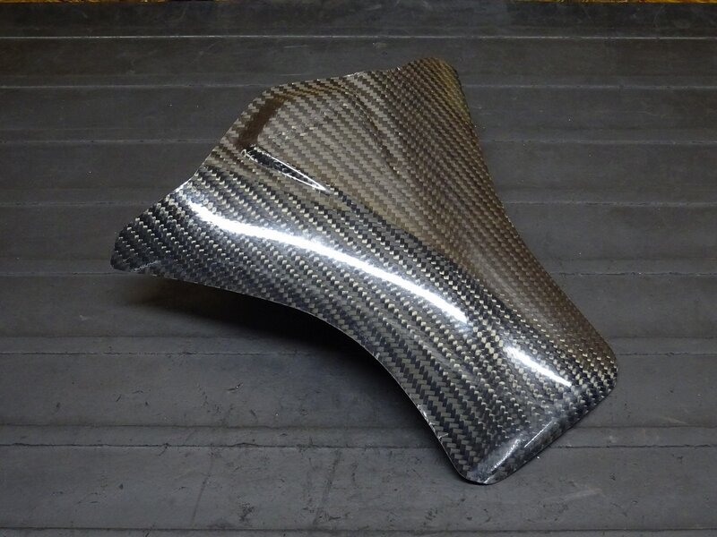 【251220】Ninja250(EX250L-019)◆ タンクパッド タンクカバー カーボン カワサキ純正 ひび割れ有 【ABS付 | 中古バイクパーツ通販・買取　ジャンクヤード鳥取　JunkYard