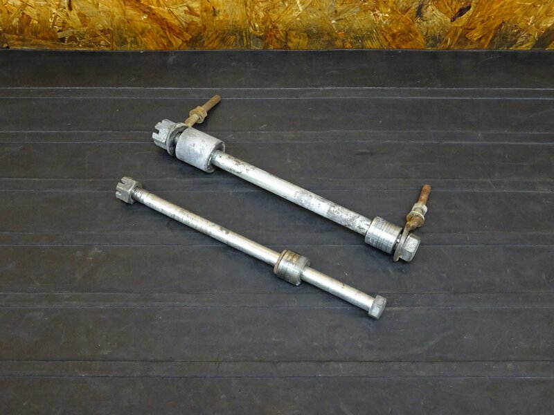 【251229】GT80(3M8-000)◇ アクスルシャフト前後セット フロント/リア チェーンアジャスター/引き 【検:GT50 374 ミニトレ モノサス | 中古バイクパーツ通販・買取　ジャンクヤード鳥取　JunkYard