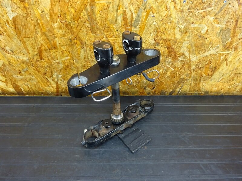 【251231】バルカン400ドリフター(VN400D-000)◇ ステムセット アンダーブラケット トップブリッジ ハンドルポスト | 中古バイクパーツ通販・買取　ジャンクヤード鳥取　JunkYard