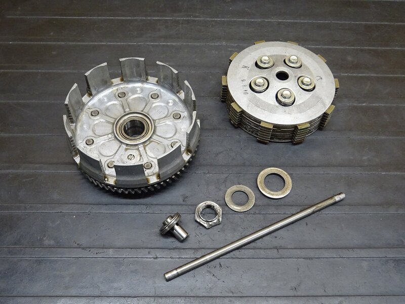 【260314】CRM250AR(MD32-1000)◆ クラッチ インナー/アウターハウジング 削れ有 ※エンジンパーツ 【検索：CRM250R MD24 | 中古バイクパーツ通販・買取　ジャンクヤード鳥取　JunkYard