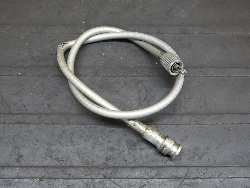 【251044】CB350(CB350-1069)◆ タコメーターケーブル ワイヤー アウター破れ有 【検索:CB250 エクスポート セニア | 中古バイクパーツ通販・買取 ジャンクヤード鳥取 JunkYard