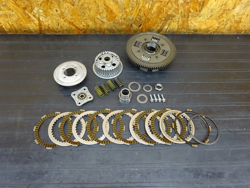 【251105】】ホーネット250(MC31)◇ クラッチ クラッチハウジング インナー/アウターハウジング ※エンジンパーツ MC14E-1550986外し | 中古バイクパーツ通販・買取　ジャンクヤード鳥取　JunkYard