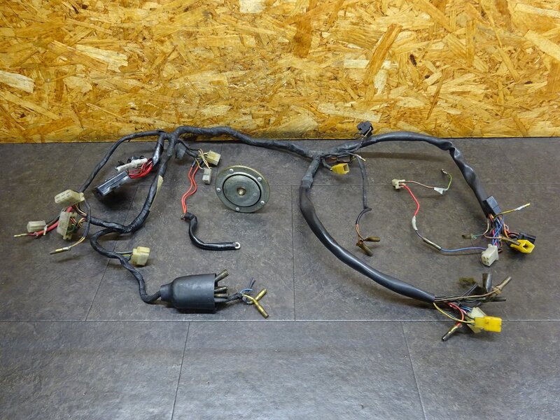 【251123】XS650SP(3G5-459)◆ メインハーネス ヒューズボックス ホーン 配線加工有 【SPL スペシャル | 中古バイクパーツ通販・買取　ジャンクヤード鳥取　JunkYard