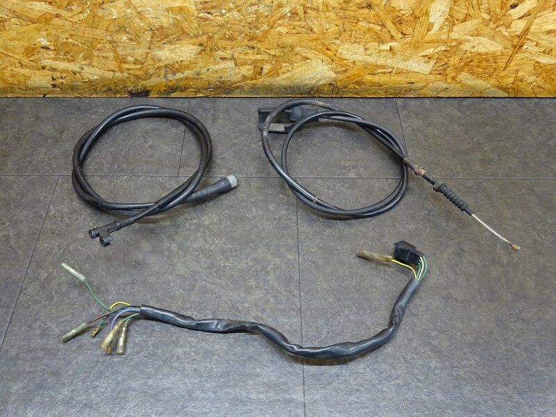【251211】スティード400(NC26-1441)◆ 延長ハーネス クラッチ/メーターケーブル ワイヤー | 中古バイクパーツ通販・買取　ジャンクヤード鳥取　JunkYard