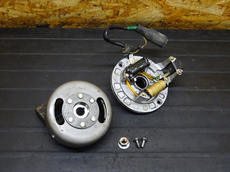 【251215】モトラ(AD05-1002)◆ ジェネレーター ピックアップコイル フライホイール ※エンジンパーツ【検索：モンキー カブ ダックス | 中古バイクパーツ通販・買取　ジャンクヤード鳥取　JunkYard