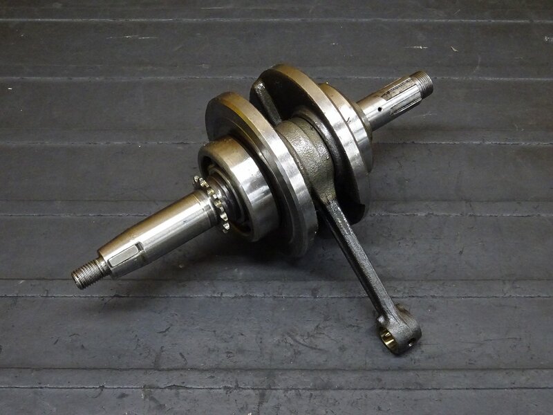 【251215】モトラ(AD05-1002)◆ クランクシャフト コンロッド ※エンジンパーツ【検索：モンキー カブ ダックス | 中古バイクパーツ通販・買取　ジャンクヤード鳥取　JunkYard