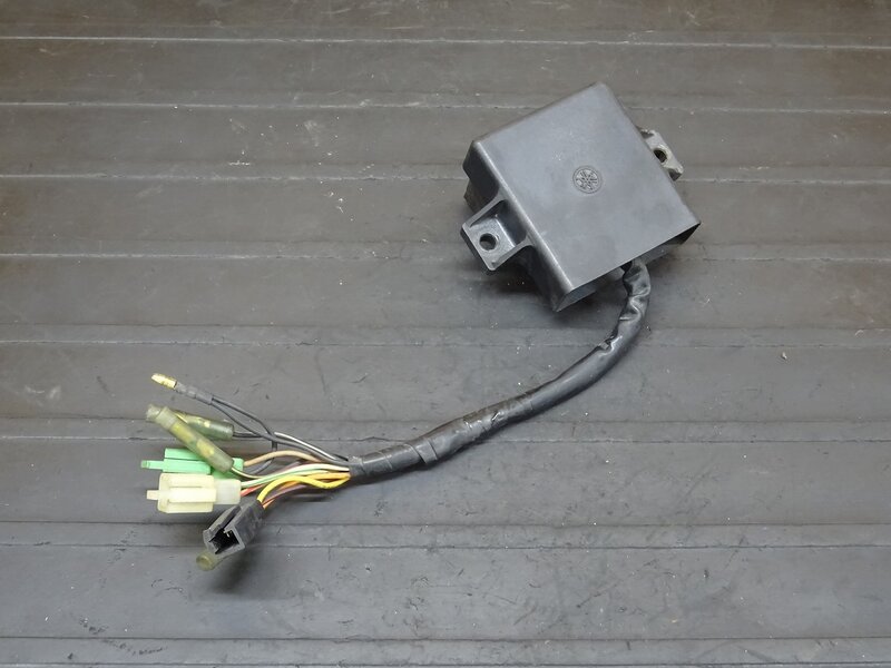 【260103】SDR200(2TV-000)◆ CDI イグナイター | 中古バイクパーツ通販・買取　ジャンクヤード鳥取　JunkYard