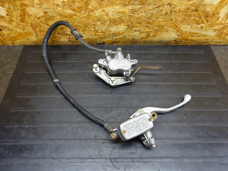 【260212】GB250クラブマン(MC10-170)◆ フロントブレーキセット フロントブレーキキャリパー マスターシリンダー 固着有 【5型 最終型 | 中古バイクパーツ通販・買取　ジャンクヤード鳥取　JunkYard