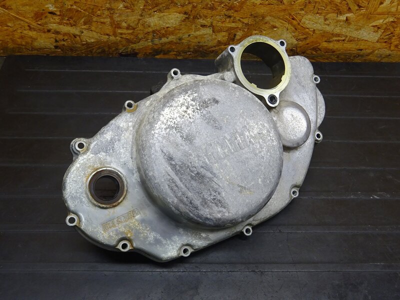 【260302】SR400(1JR-302)◆ クラッチカバー エンジンカバー右 ※エンジンパーツ 【検:SR500 1JN 2J2 2H6 | 中古バイクパーツ通販・買取　ジャンクヤード鳥取　JunkYard