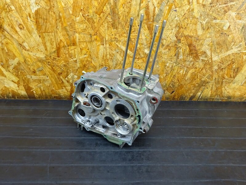 【250727】ドリーム50(AC15-1007)◇ クランクケース左右セット ※エンジンパーツ 【DREAM50 | 中古バイクパーツ通販・買取　ジャンクヤード鳥取　JunkYard