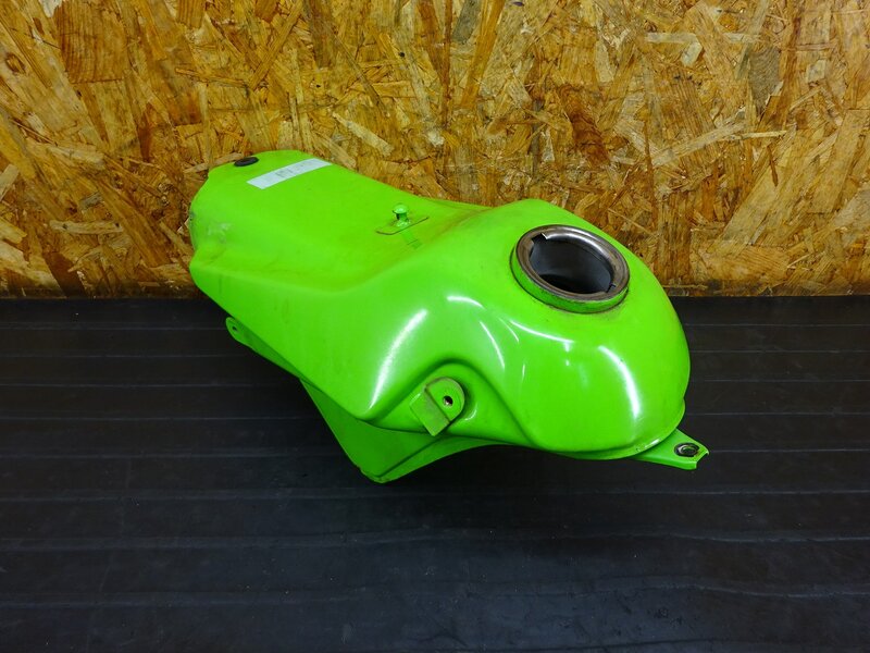 【250734】KDX125SR(DX125A-001)◇ 燃料タンク ガソリンタンク フューエルタンク ※検索:200 220 250 | 中古バイクパーツ通販・買取　ジャンクヤード鳥取　JunkYard