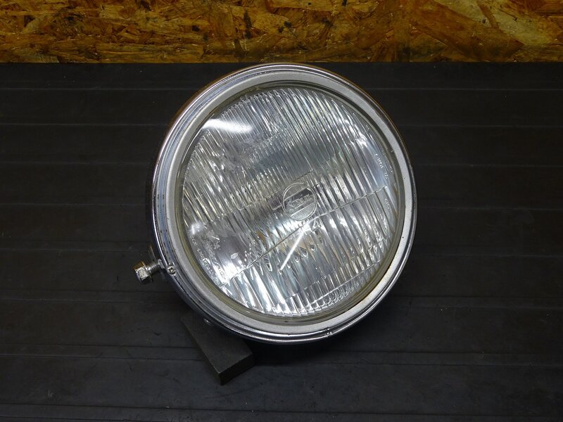 【250915】GB400TT(NC20-1011)● ヘッドライト ケース レンズ 錆有 【検索:GB500TT | 中古バイクパーツ通販・買取　ジャンクヤード鳥取　JunkYard