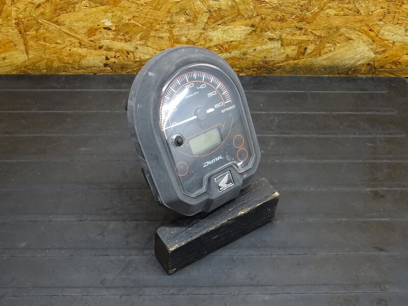 【250936】ダンク(AF74-1004)◆ スピードメーター 15453km ひび割れ有 | 中古バイクパーツ通販・買取　ジャンクヤード鳥取　JunkYard