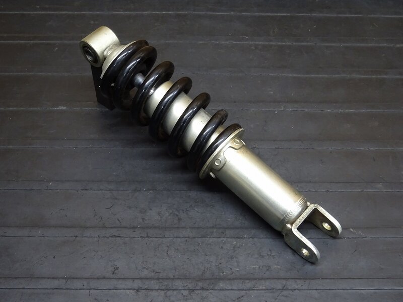 【251101】エイプ100(HC07-1301)◆ リアサスペンション リアサス リヤサス リアショック 【エイプ50 XR100 | 中古バイクパーツ通販・買取　ジャンクヤード鳥取　JunkYard