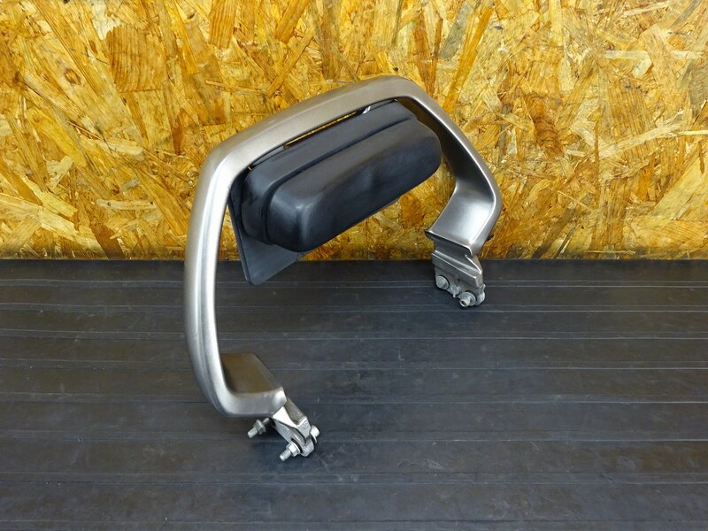 【251117】ジェンマ250(CJ47A-101)◇ グラブバー タンデムグリップ タンデムバー アシストグリップ バックレスト ナンバープレートホルダー | 中古バイクパーツ通販・買取　ジャンクヤード鳥取　JunkYard