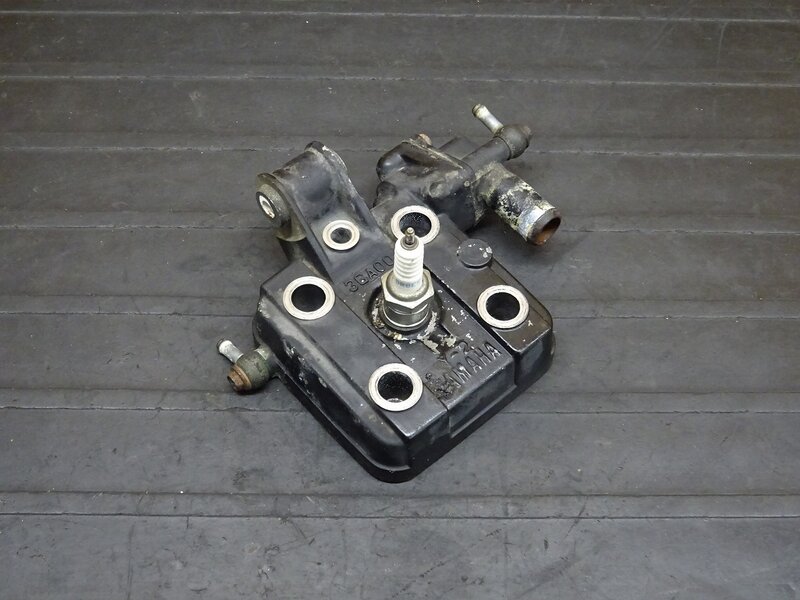 【260111】TDR80 (3GA-001)◆ シリンダーヘッド シリンダーヘッドカバー ※エンジンパーツ | 中古バイクパーツ通販・買取　ジャンクヤード鳥取　JunkYard