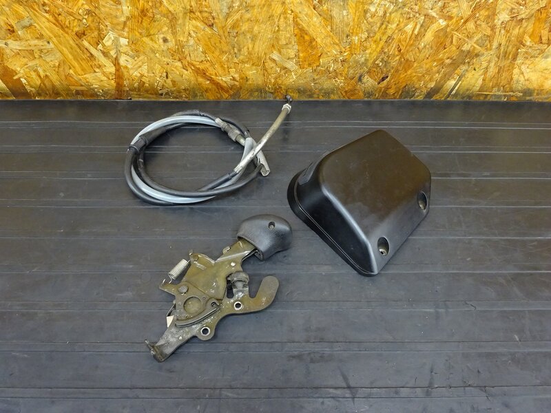 【260206】PS250(MF09-1002)◇ パーキングレバーセット パーキングロックレバー ブレーキレバー ノブ カバー 【角目 | 中古バイクパーツ通販・買取　ジャンクヤード鳥取　JunkYard