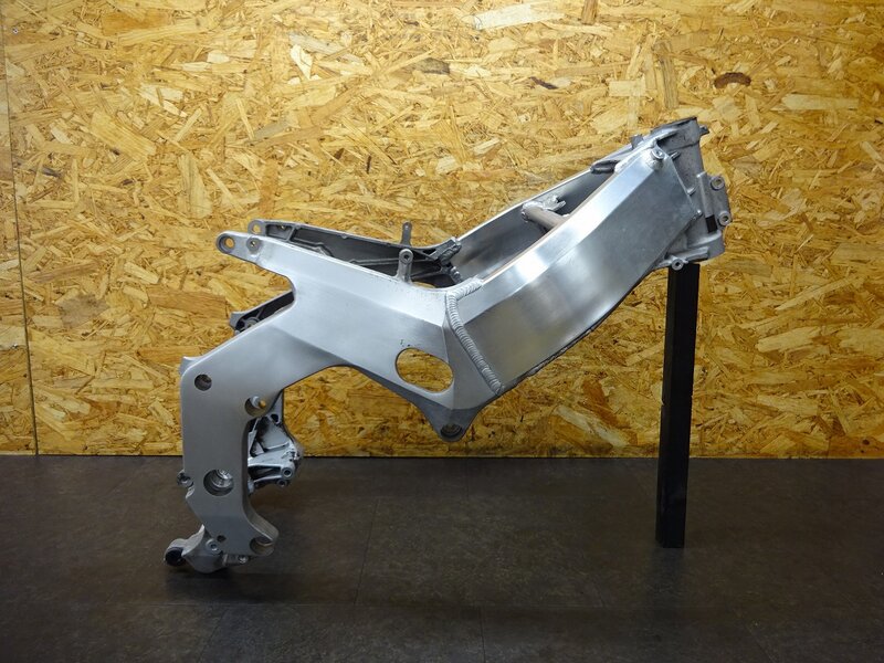【250505】CBR250RR(MC22-1009)◆ 書付中古フレーム メインフレーム 【規制前 | 中古バイクパーツ通販・買取　ジャンクヤード鳥取　JunkYard