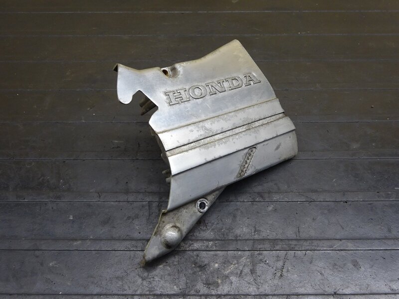 【250701】GB250クラブマン(MC10-1350)◆ スプロケットカバー エンジンカバー左 ※エンジンパーツ | 中古バイクパーツ通販・買取　ジャンクヤード鳥取　JunkYard