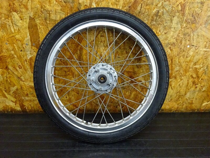 【250727】ドリーム50(AC15-1007)◇ フロントホイール 18×1.40 571 397 RK EXCEL Hリム 錆 腐食有 【DREAM50 | 中古バイクパーツ通販・買取　ジャンクヤード鳥取　JunkYard