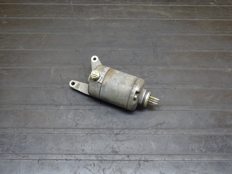 【250808】VTR250(MC33-1020)◆ セルモーター セルスターター スターターモーター ※エンジンパーツ MC15E | 中古バイクパーツ通販・買取　ジャンクヤード鳥取　JunkYard