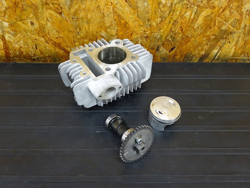 【250908】KSR110(KL110A-A05)◇ キタコボアアップキット シリンダー ピストン 125 カムシャフト ハイカム?? 125cc?? ※エンジンパーツ | 中古バイクパーツ通販・買取　ジャンクヤード鳥取　JunkYard