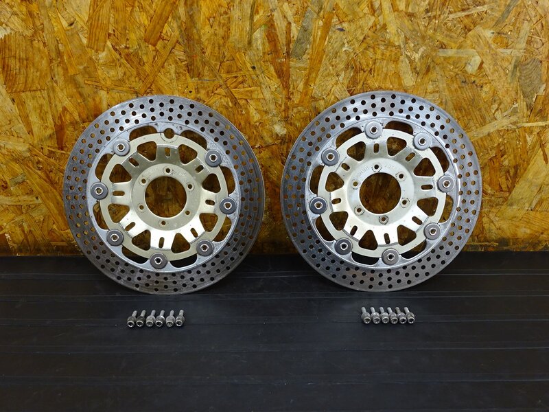 【251038】CBR250RR(MC22)◇ フロントブレーキディスクローター ブレーキディスク 錆/段付き有 ※検索:NSR250R MC21 MC18 MC16 | 中古バイクパーツ通販・買取 ジャンクヤード鳥取 JunkYard