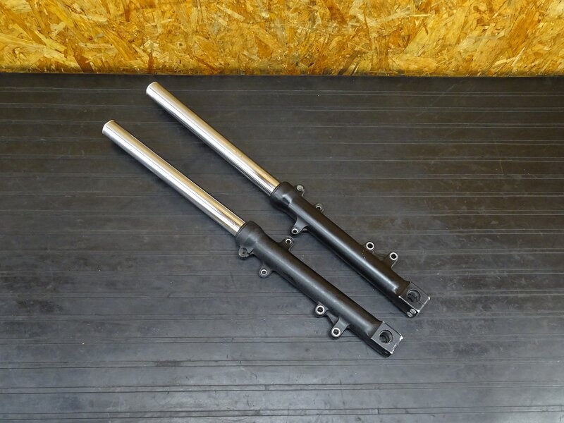 【251120】ZRX400(ZR400E-006)◇ フロントフォーク インナーチューブ ボトムケース 錆/傷/オイル漏れ有 【前期 ZRX-2 ZRX-Ⅱ | 中古バイクパーツ通販・買取　ジャンクヤード鳥取　JunkYard