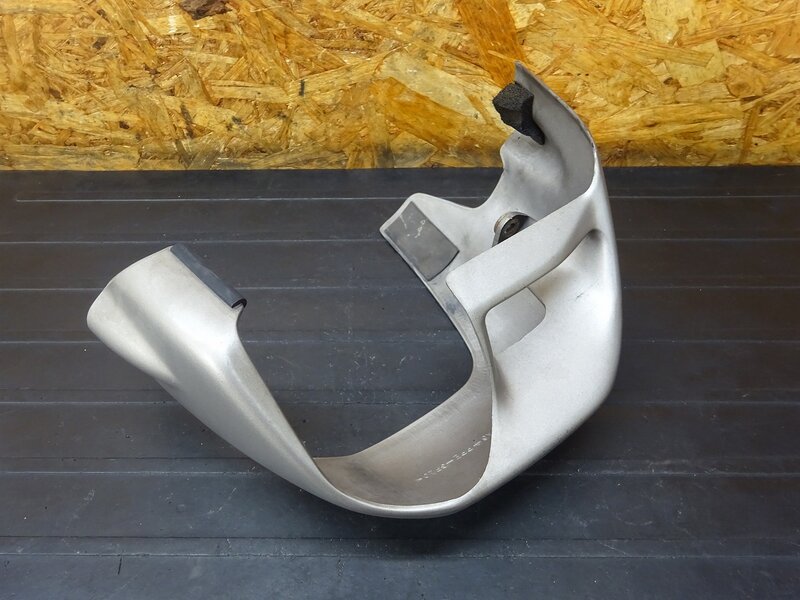 【251121】VTR1000F(SC36-1100)■ アンダーカウル 【ファイアーストーム | 中古バイクパーツ通販・買取　ジャンクヤード鳥取　JunkYard