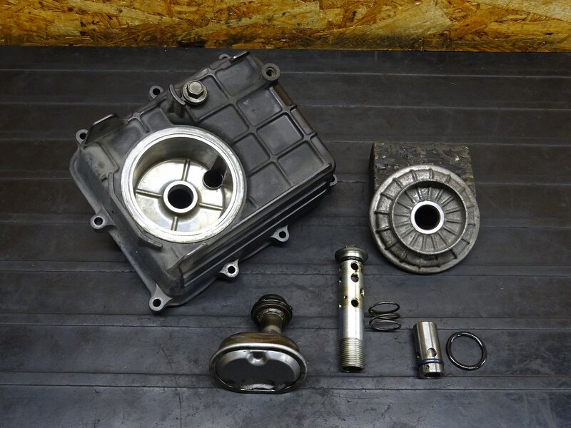 【251206】VTR250(MC33-1602)◆ オイルパン オイルフィルターカバー エンジンカバー ※エンジンパーツ【Fi | 中古バイクパーツ通販・買取　ジャンクヤード鳥取　JunkYard