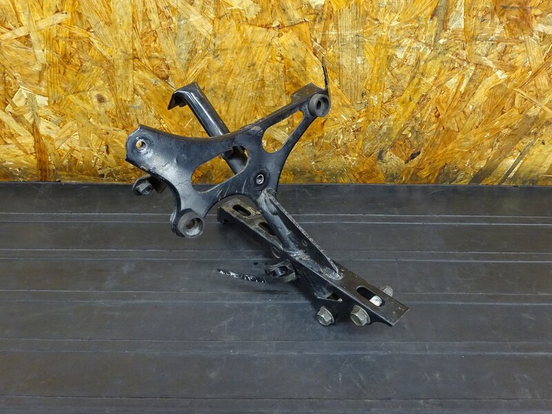 【251212】CBR250RR(MC22-1052)◇ メーターステー アッパーカウルステー フロントステー 【規制前 | 中古バイクパーツ通販・買取　ジャンクヤード鳥取　JunkYard